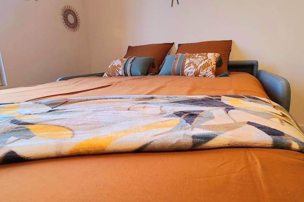 Studio Cosy Avec Vue Sur La Seine 康弗兰斯·圣荷诺 外观 照片